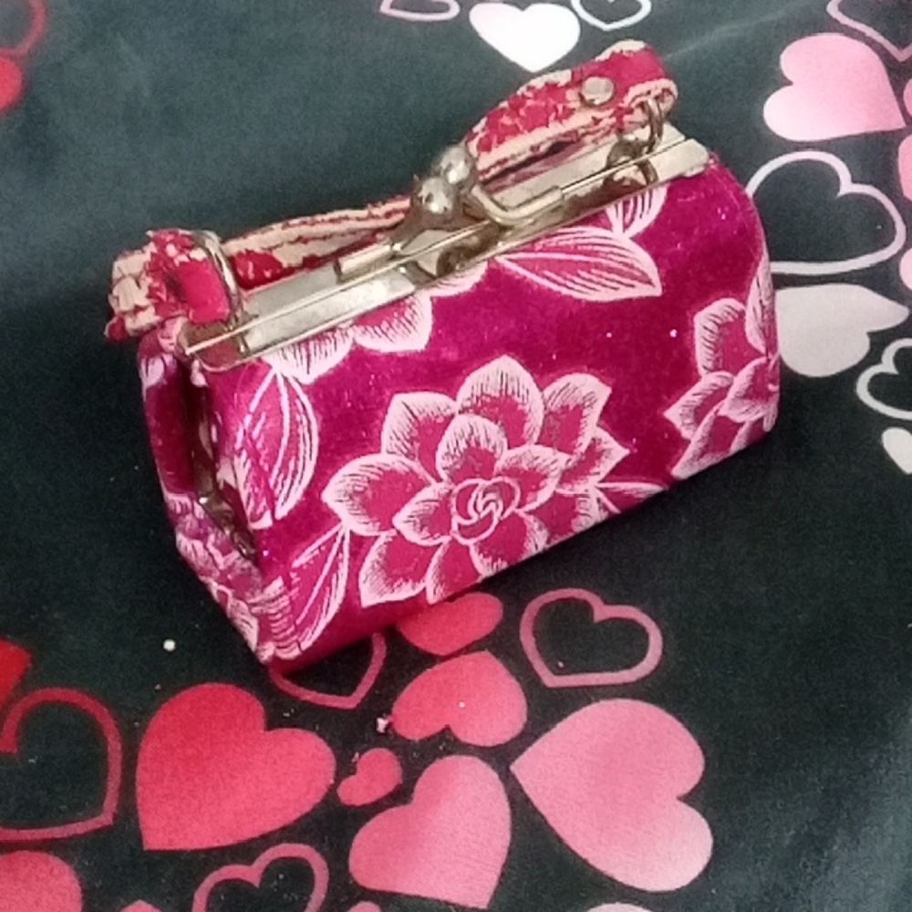 Sparkly Pink Coin Pouch - Picture 2 of 3
